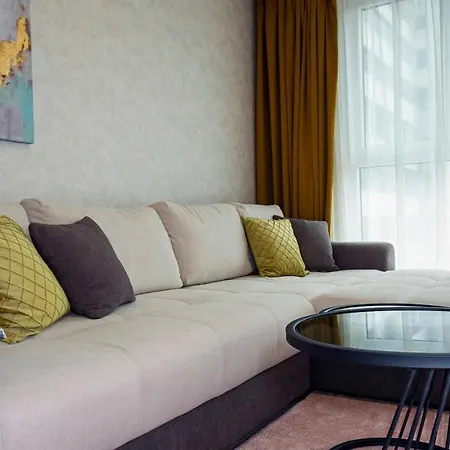 Инфинити Lägenhet Burgas